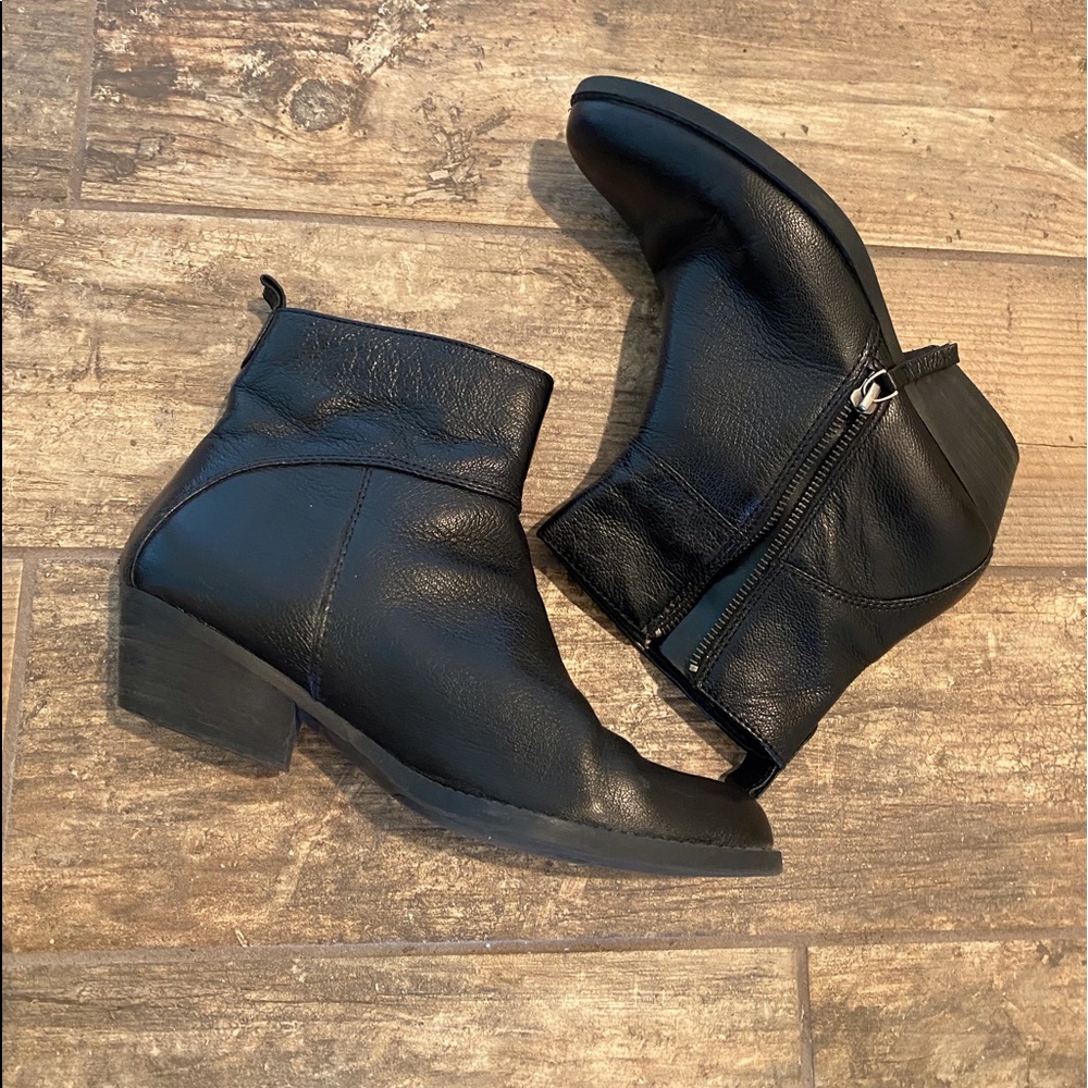 NINE WEST BLACK LEATHER ANKLE BOOTS